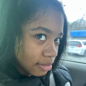 Meet your Posher, Denay